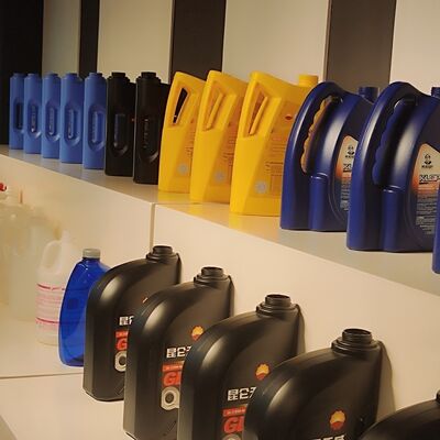 comprar 1-5L Línea de llenado de lubricante totalmente automática 1000-5000BPH 1000ml-5000ml online manufacture