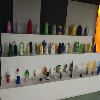 comprar Máquina de llenado de líquido de detergente con gel de mano hecha en fábrica online manufacture