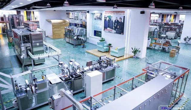 Línea de producción de llenado de ungüento cremoso de venta caliente fabricada en fábrica 2